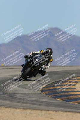 media/Mar-20-2025-Racers Edge (Thu) [[0731d8e3a1]]/2-B Group/Session 5 (Turn 12)/